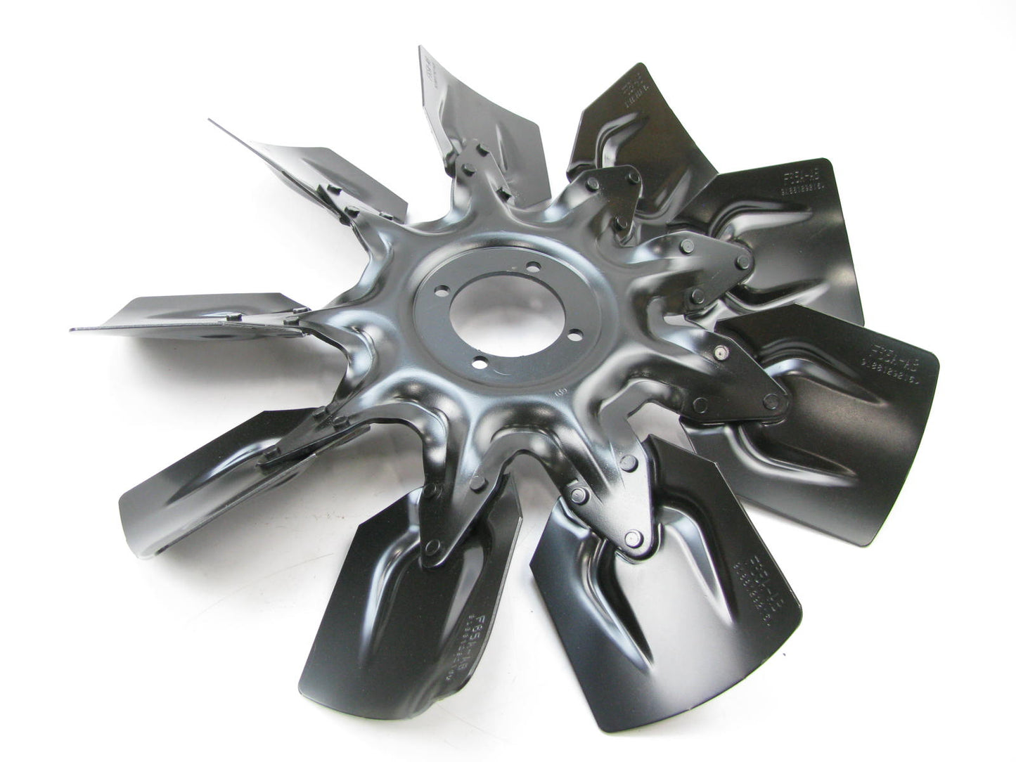 Motorcraft YA-227 Engine Cooling Fan Blade For 1997 Ford F-250, Expedition V8