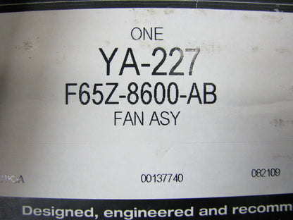 Motorcraft YA-227 Engine Cooling Fan Blade For 1997 Ford F-250, Expedition V8