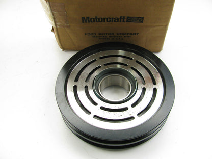 Motorcraft YB-318 / E5SZ-2E884-A A/C Compressor Clutch Pulley