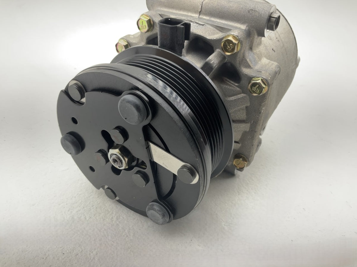 Motorcraft YC-2511 A/C Compressor W/ Clutch Genuine OEM Ford 8L2Z-19V703-AB