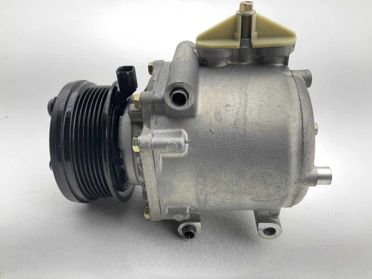 Motorcraft YC-2511 A/C Compressor W/ Clutch Genuine OEM Ford 8L2Z-19V703-AB