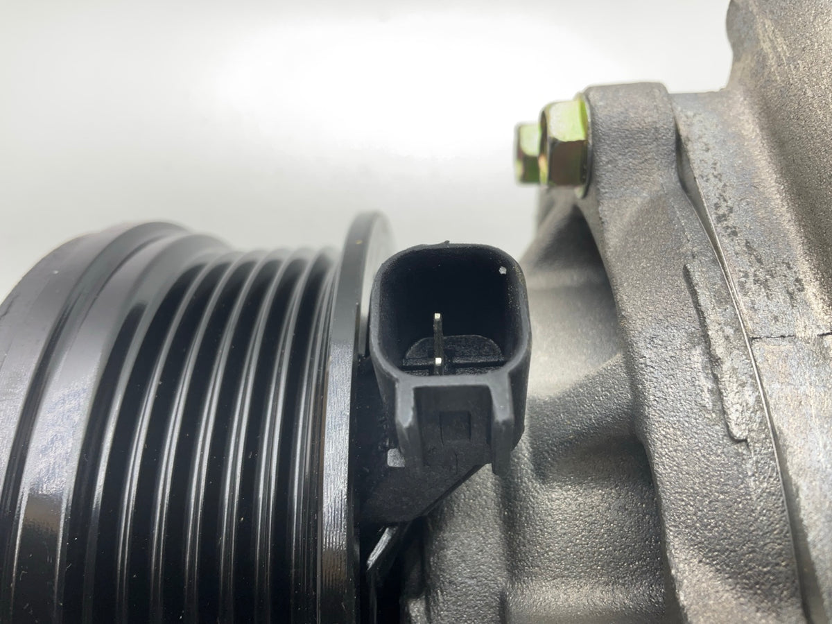 Motorcraft YC-2511 A/C Compressor W/ Clutch Genuine OEM Ford 8L2Z-19V703-AB