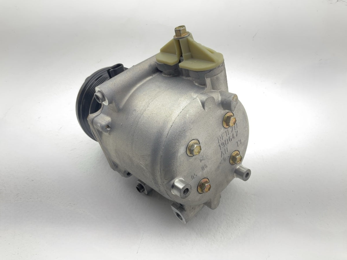 Motorcraft YC-2511 A/C Compressor W/ Clutch Genuine OEM Ford 8L2Z-19V703-AB