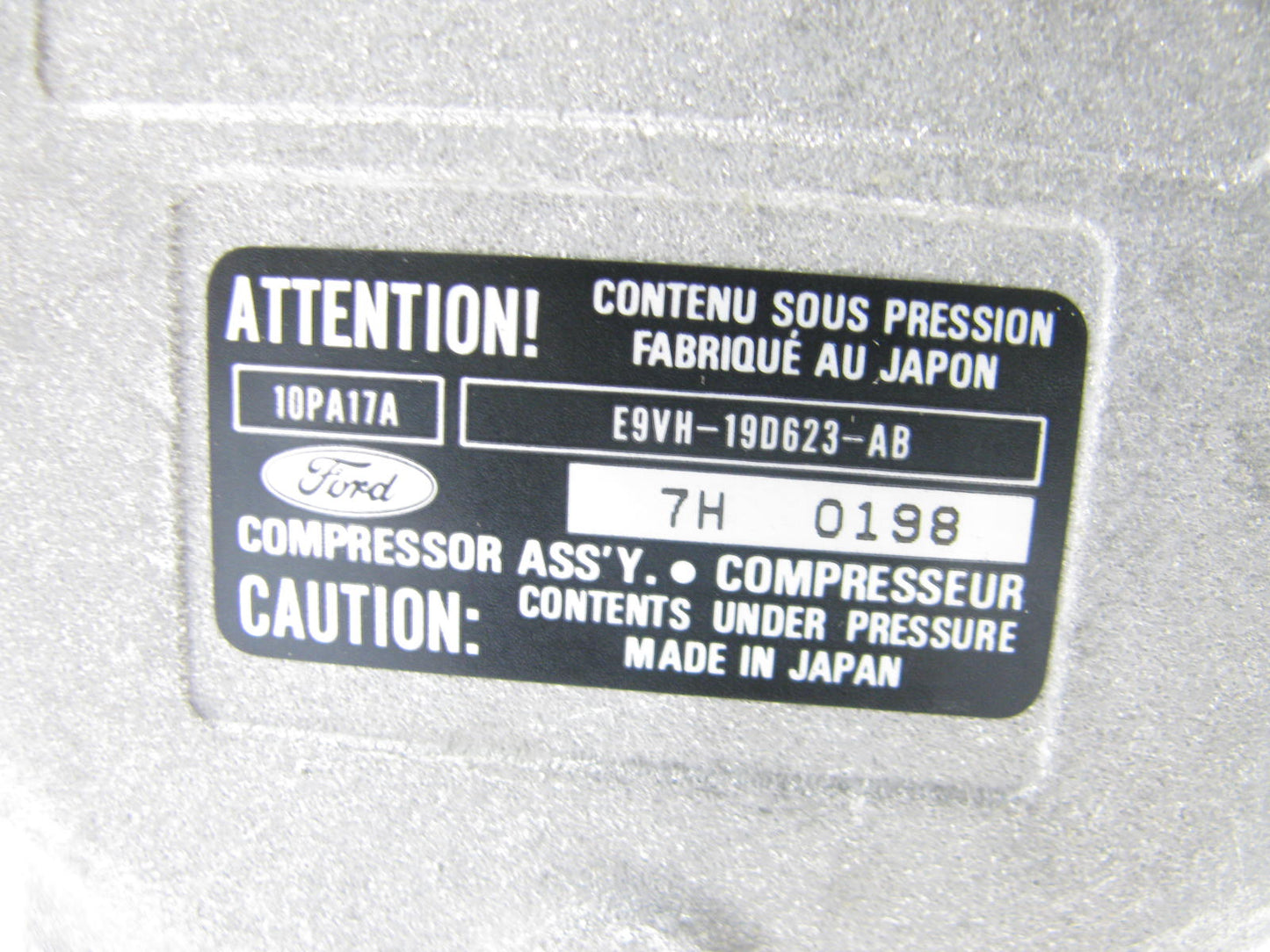 NEW Motorcraft YC-70 A/C Compressor NO CLUTCH E9VY-19703-A