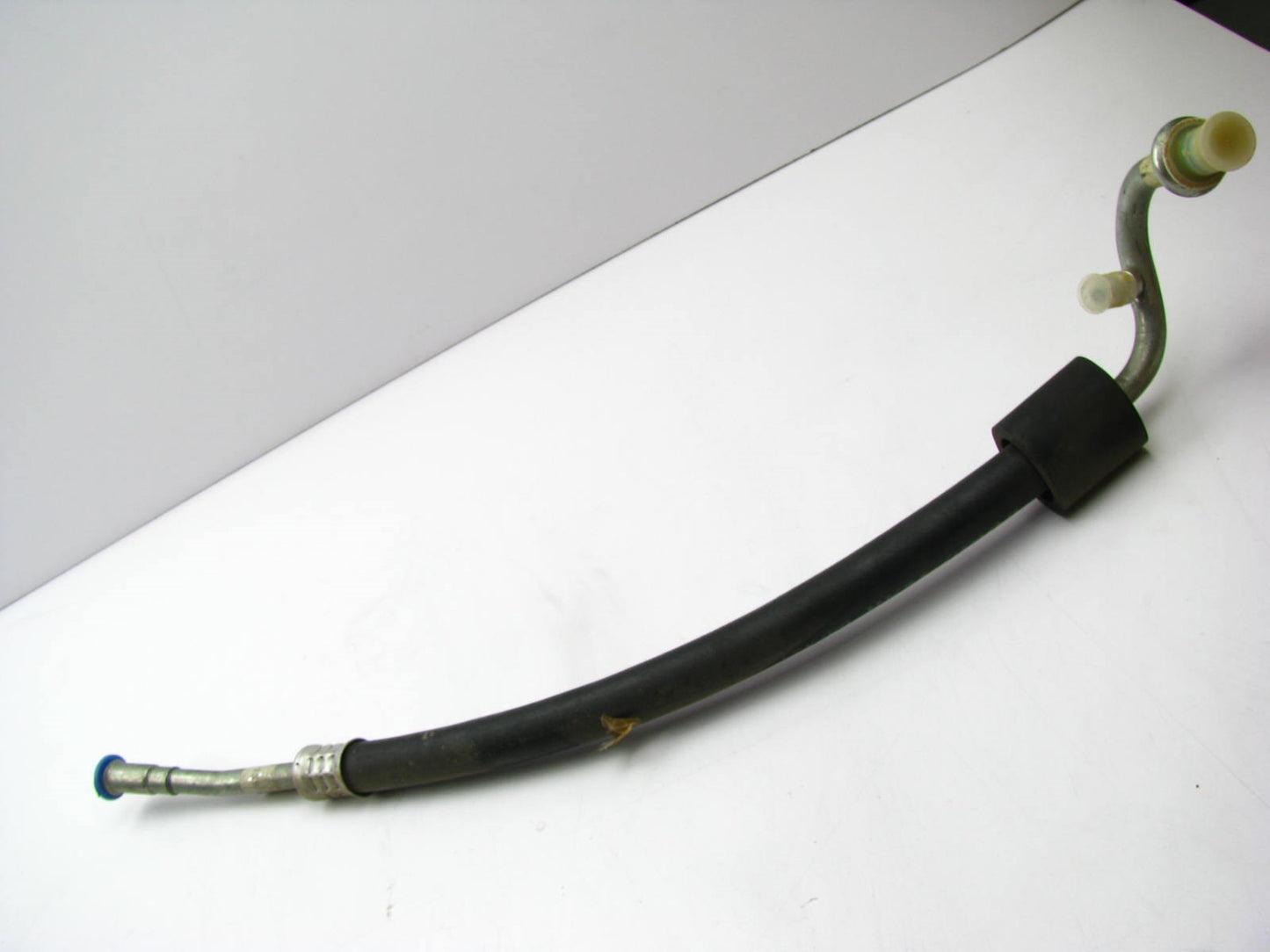 Motorcraft A/C Refrigerant Discharge Hose Line - E4DZ-19972-E