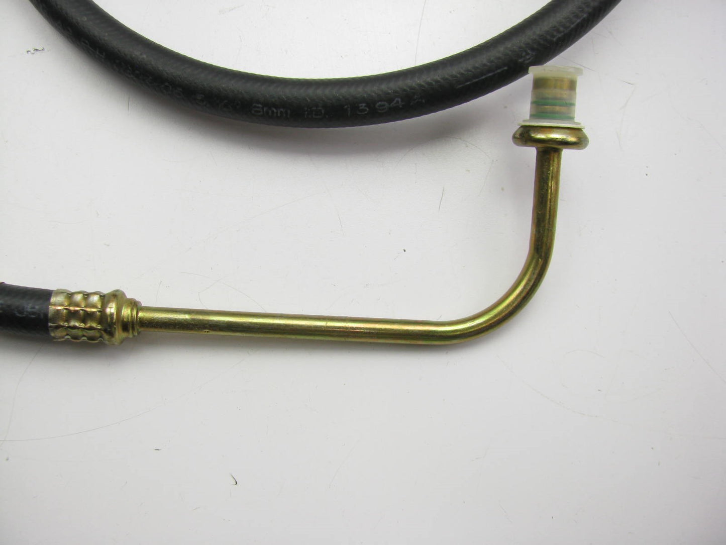 Motorcraft YF1531 A/C Refrigerant Hose Liquid Line 1988-1991 Ford E150 E250 E350