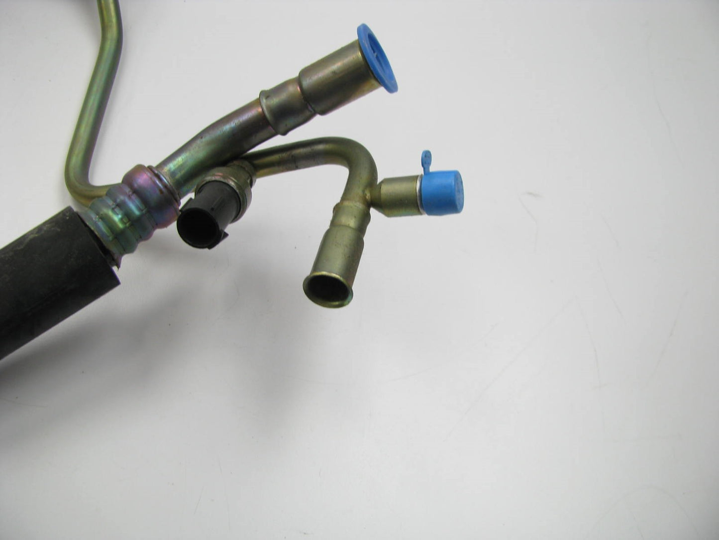 New OEM Motorcraft A/C Manifold Hose 94-95 E-150, E-250, E350 F4UZ-19D850-A