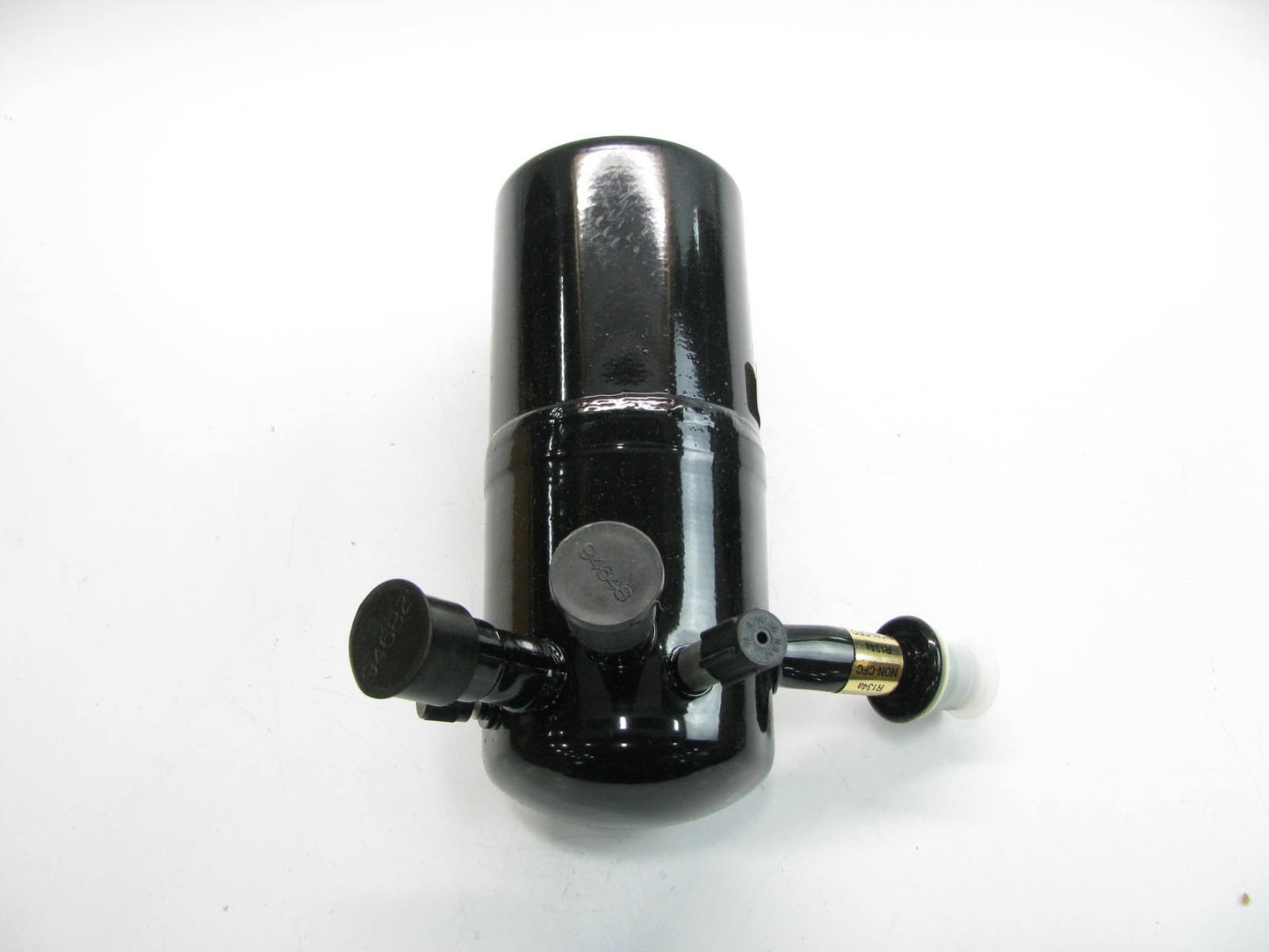 Motorcraft YF-2173 A/C Accumulator for 1994-1997 Ford Aerostar 4.0L-V6