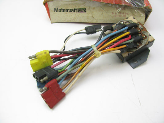 NOS Motorcraft YH-202 A/C Heater Control For 1973-74 Ford Thunderbird