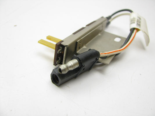 NEW GENUINE OEM Motorcraft YH-37 A/C Clutch Cycle Switch