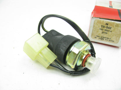 Motorcraft YH-542 / F0JY-19E561-A A/C Cycle Switch 1991-1993 Mercury Capri