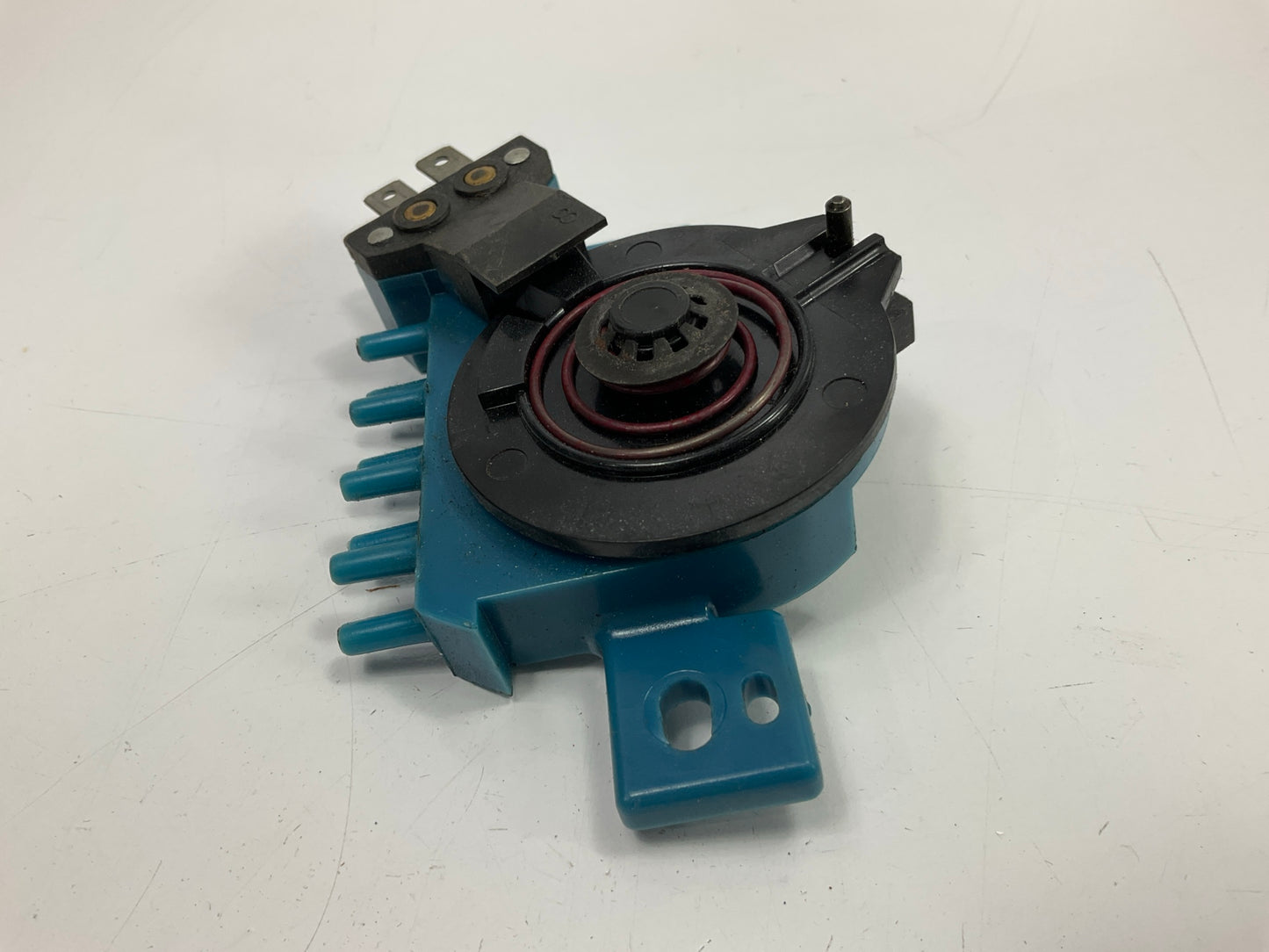 Motorcraft YH324 HVAC Heater Vacuum Control Switch 1978-79 F-150, F-250, F-350