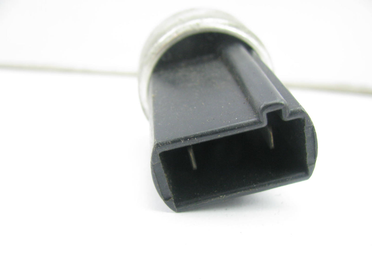 NOS OEM Motorcraft YH512 A/C Compressor Clutch Switch FORD OE # E2DZ-19E561-B