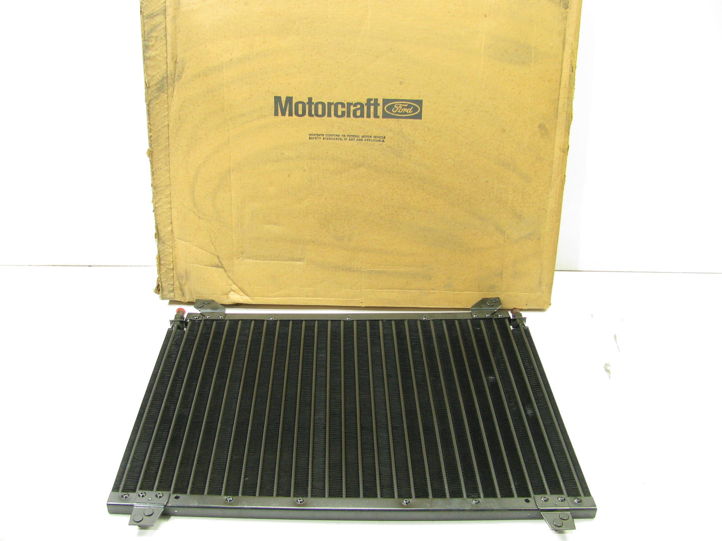 Motorcraft YJ-232 A/C Condenser For 1988-1991 Ford LN, LNT, LT, LTL8000/9000