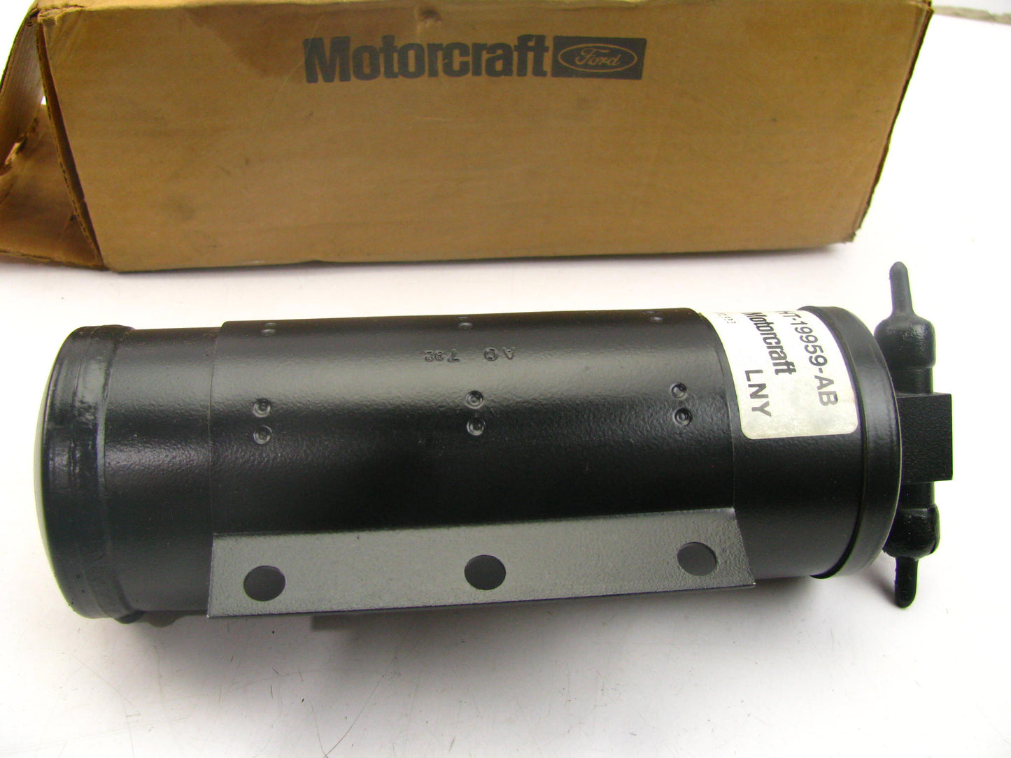 Genuine Motorcraft YL-146  A/C Receiver Drier