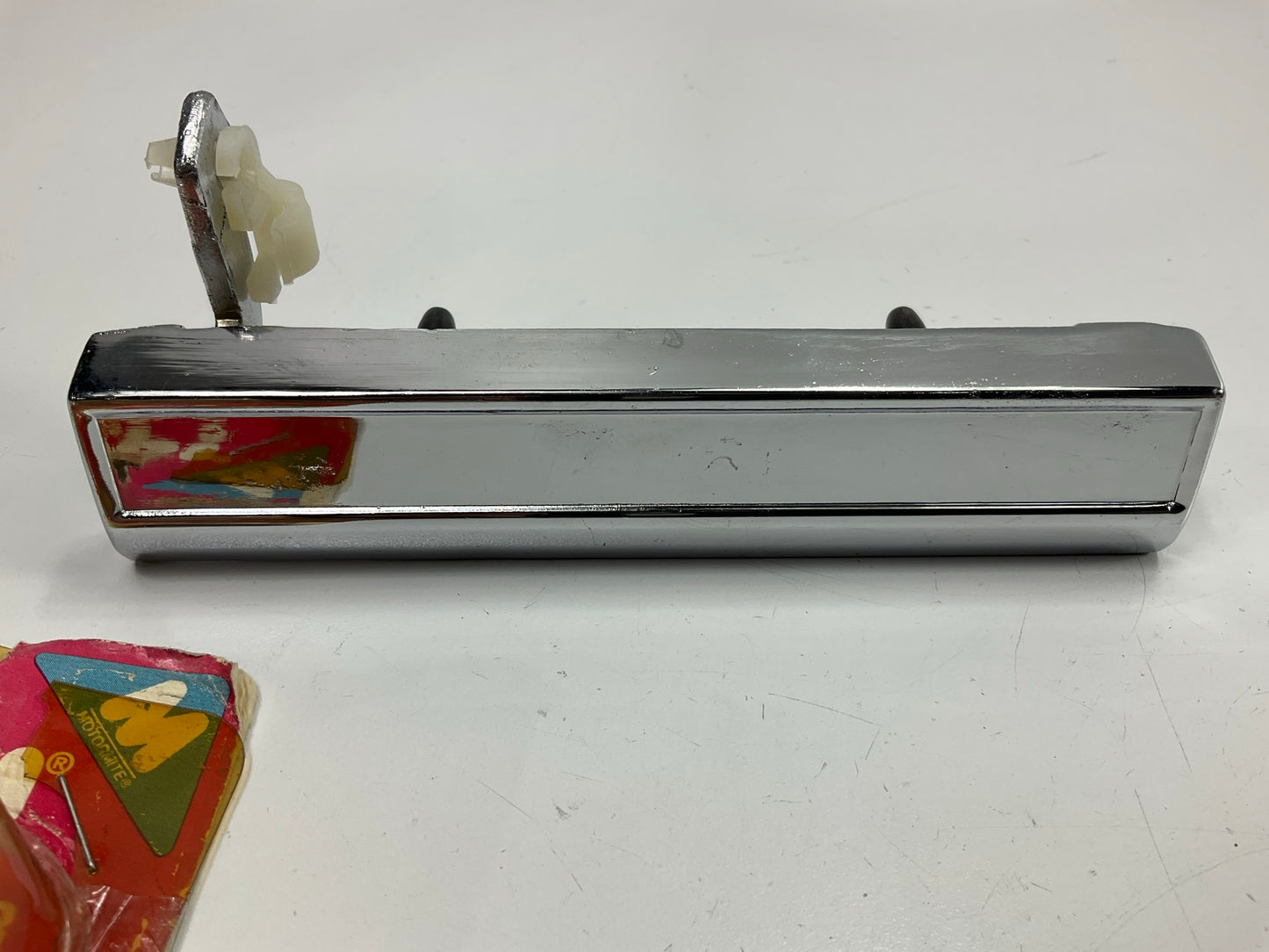 Motormite 77013 Front Right Exterior Outside Door Handle