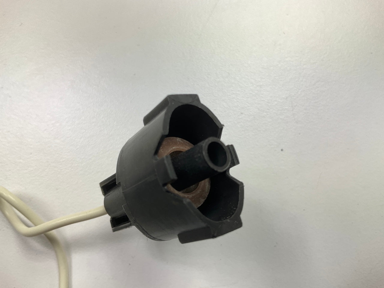 Motormite 85140 Engine Coolant Temperature Sensor Connector