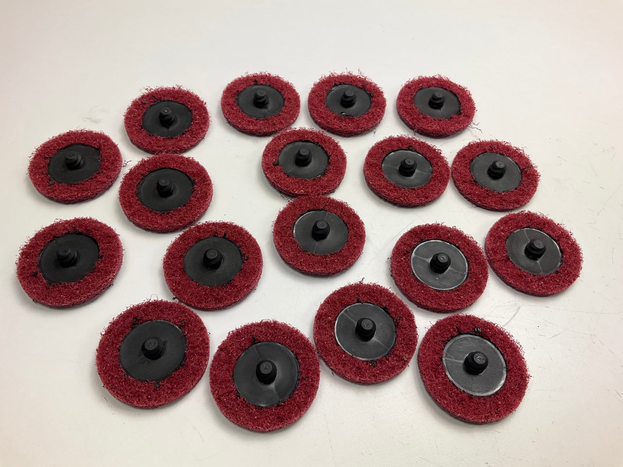 18 Pcs Mountain MTN8481 2'' Medium Grit Surface Sanding Blending Discs Speed-Lok