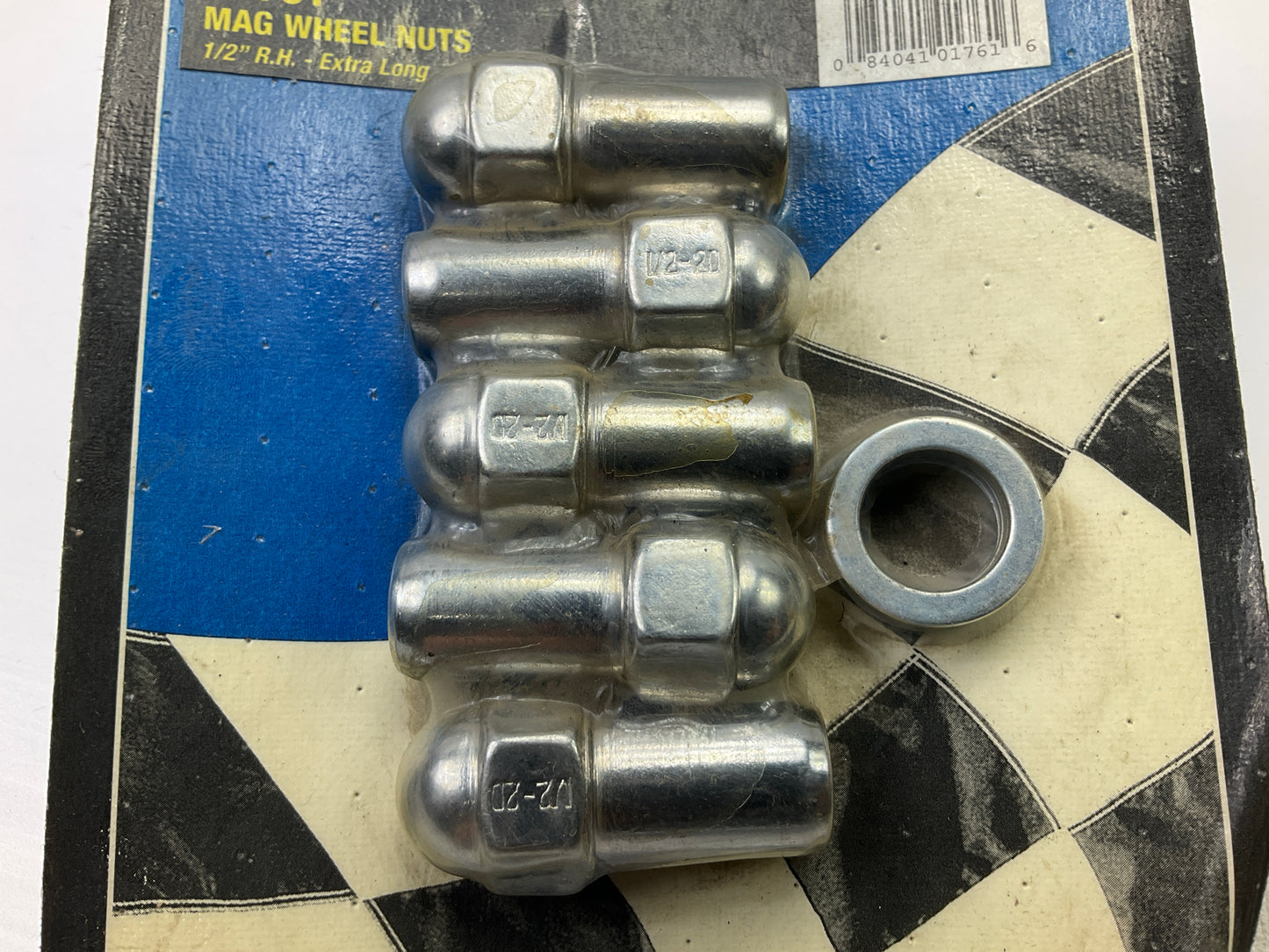 Mr. Gasket 1761 Chrome Plated Wheel Lug Nuts - 5 / Pack,  1/2'' Right Hand Thread