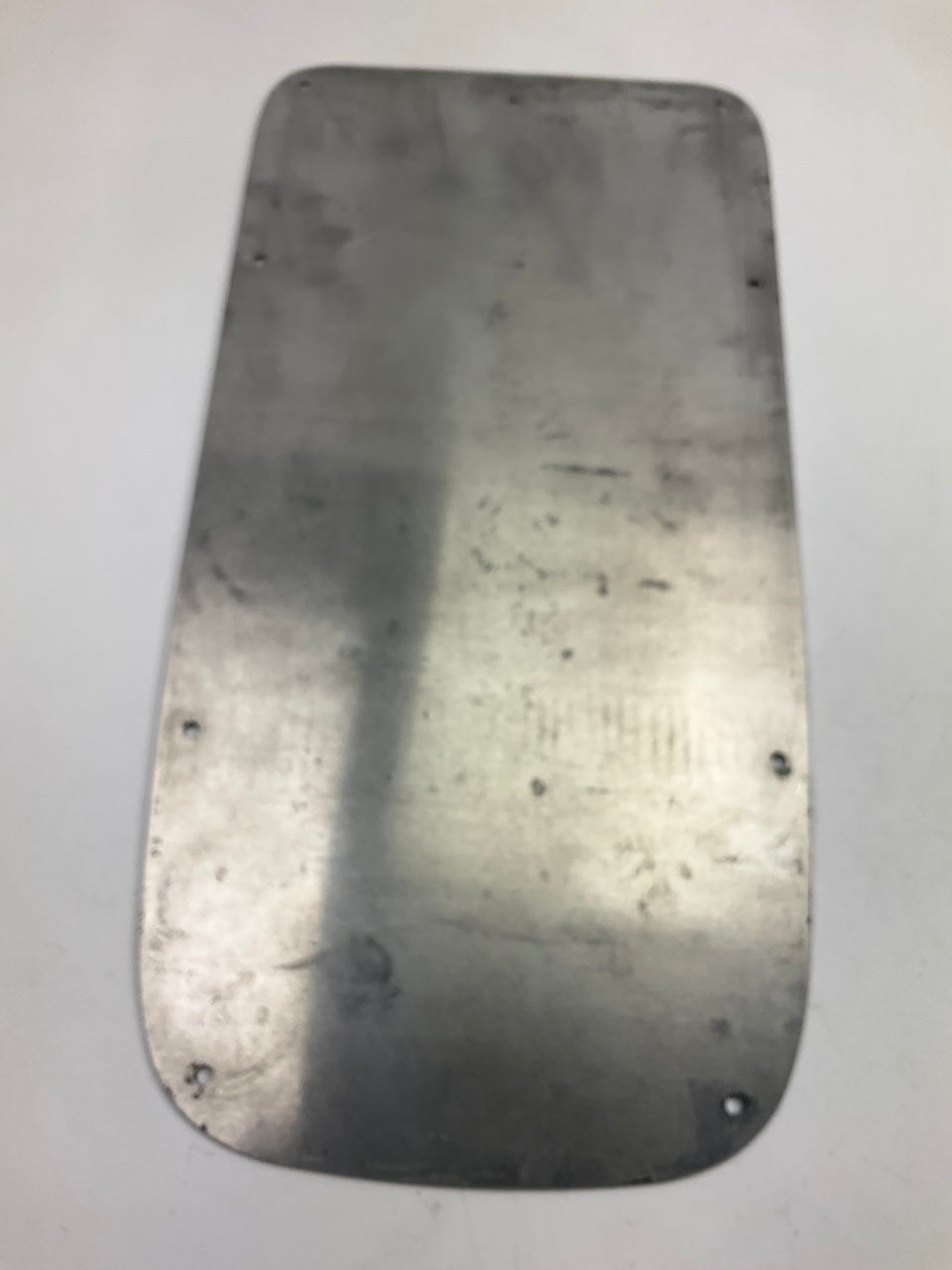 Mr Gasket 6720G Chrome Engine Cover Insert Plate For 09-10 Challenger 5.7L V8