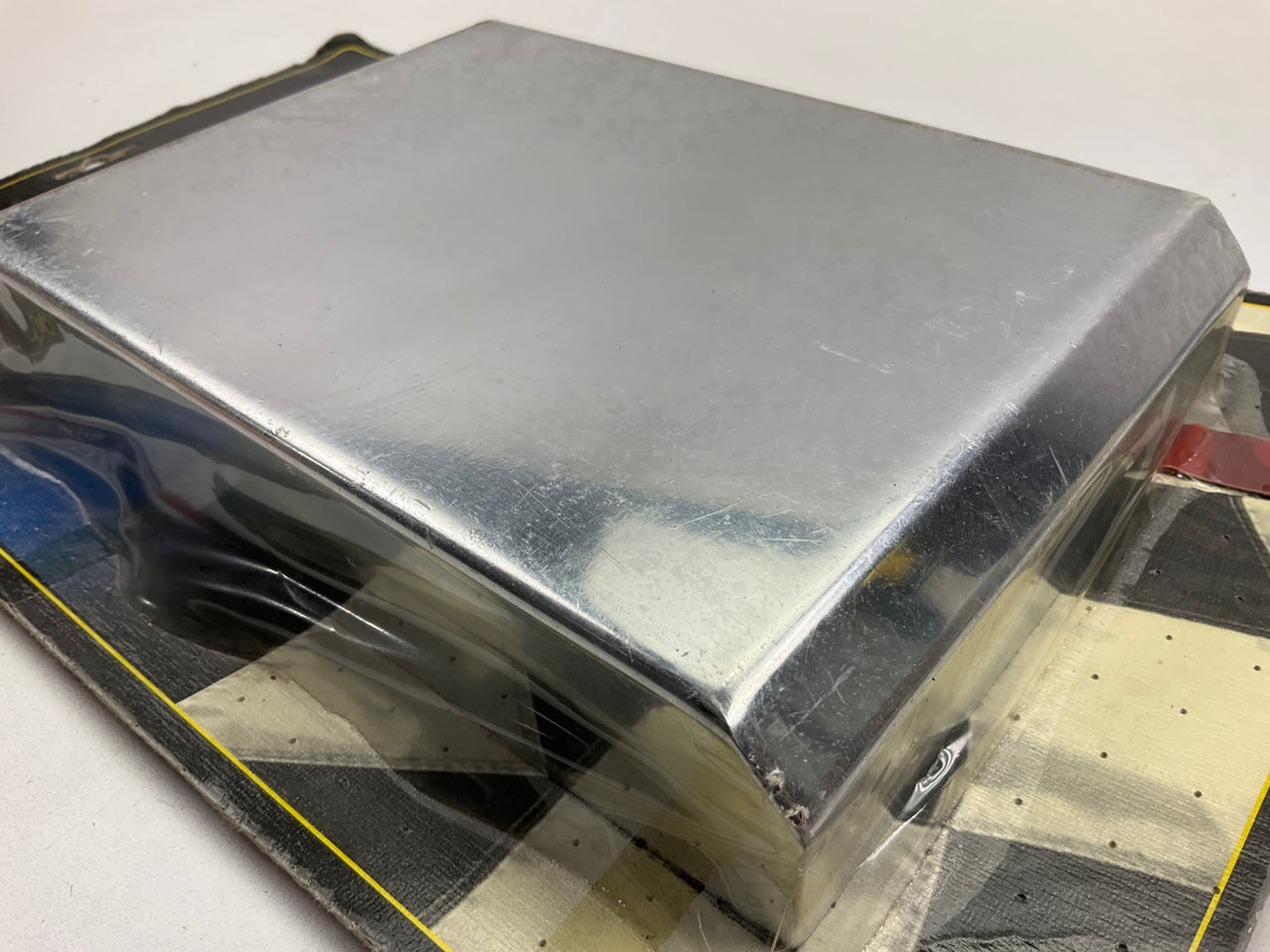 Mr. Gasket 6722G Polished Billet Alum Fuse Box Cover For 08-14 Challenger 5.7L
