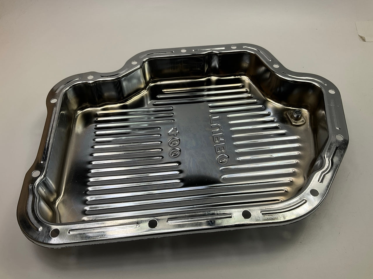 Mr Gasket 9762 GM THM400 TURBO 400 Auto Trans Chrome Oil Pan, Finned