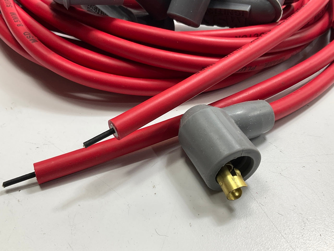 MSD 31239 Performance 8.5mm Ignition Spark Plug Wire Set, Red