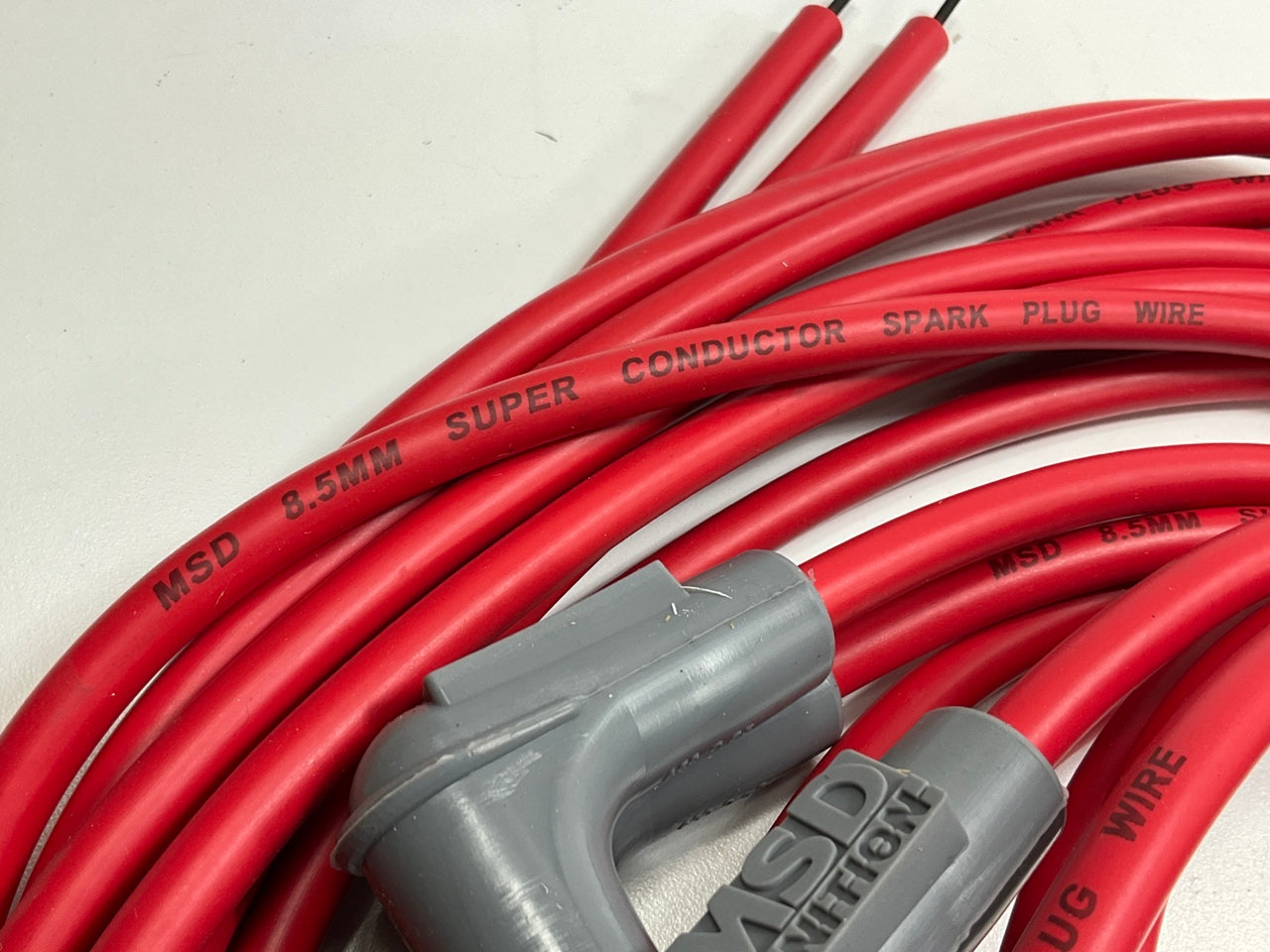 MSD 31239 Performance 8.5mm Ignition Spark Plug Wire Set, Red