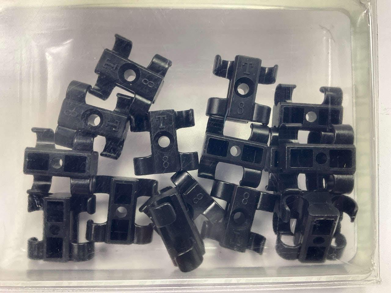 MSD 8841 Ignition Spark Plug Wire Spacer Kit Plug Wire Dividers-8-8.5mm - 16 PCS