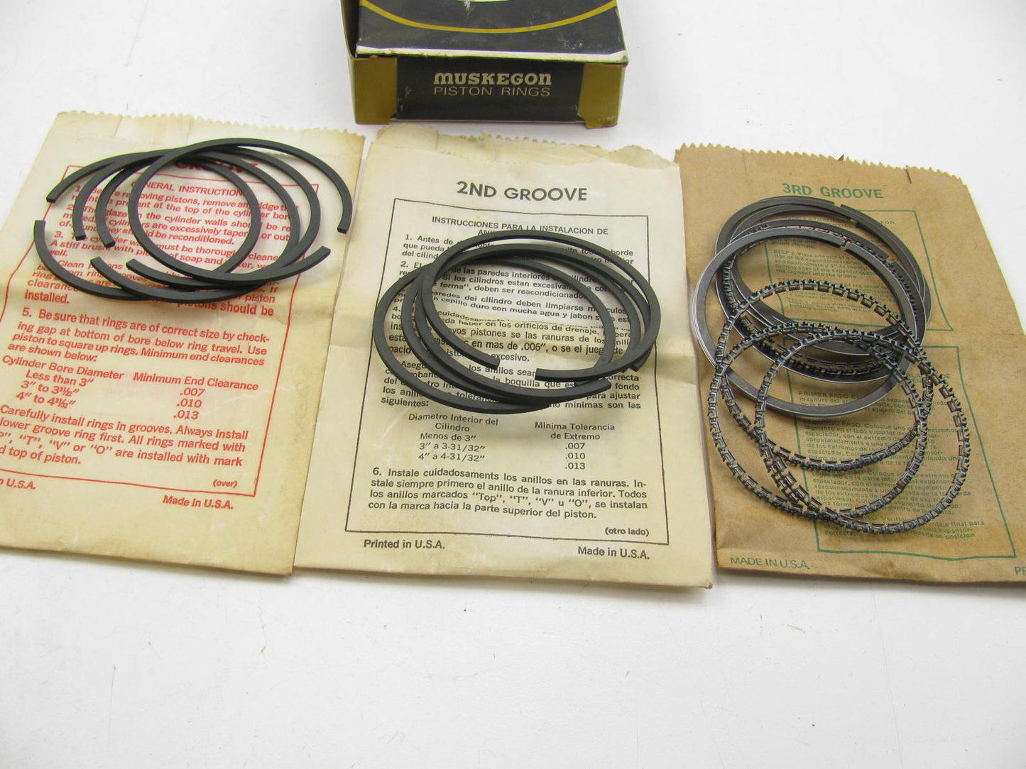 Muskegon BC-2351 STANDARD SIZE Engine Piston Rings