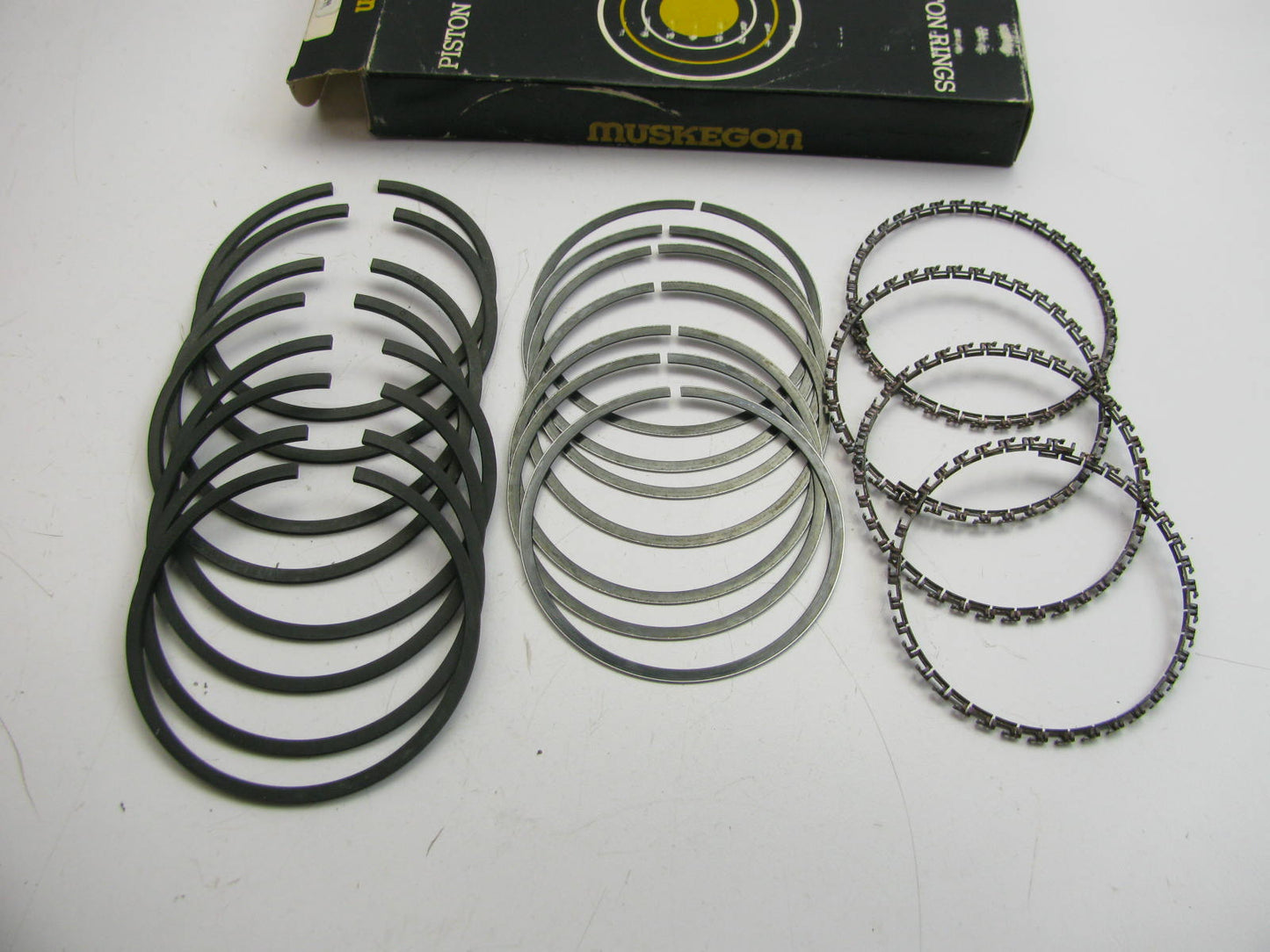 Muskegon BC-911 .030'' Piston Rings