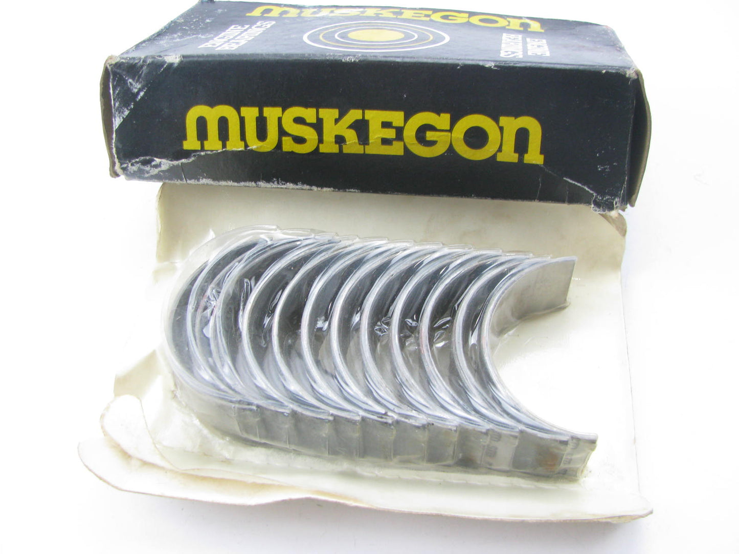 Muskegon VP873 Connecting Rod Bearings STD For 1975-1976 Dodge 225-L6 Slant Six