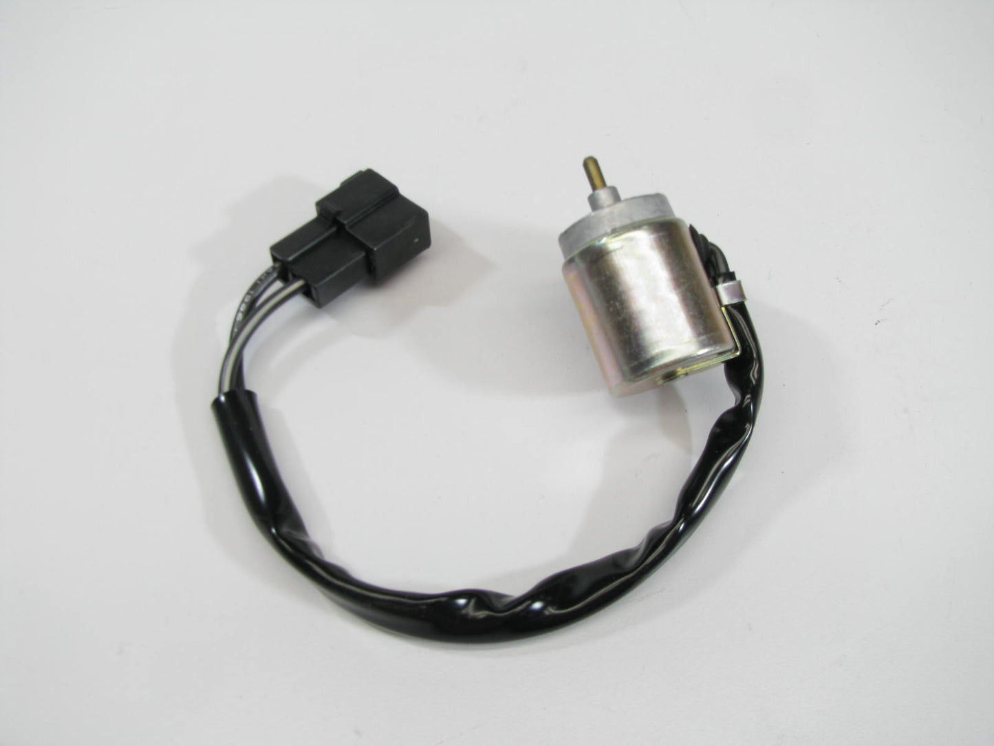 Napa 2-29431 MIKUNI Carburetor Idle Stop Solenoid Valve  MD612072