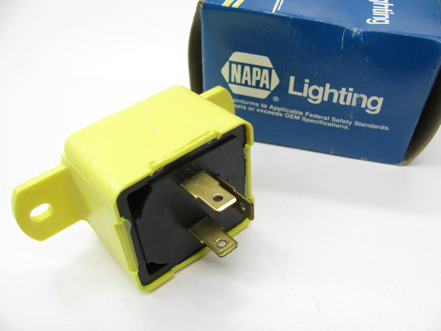 Napa 243 Signal Stat Ever-Flash Flasher - 12V 3 Terminal 25 Amp