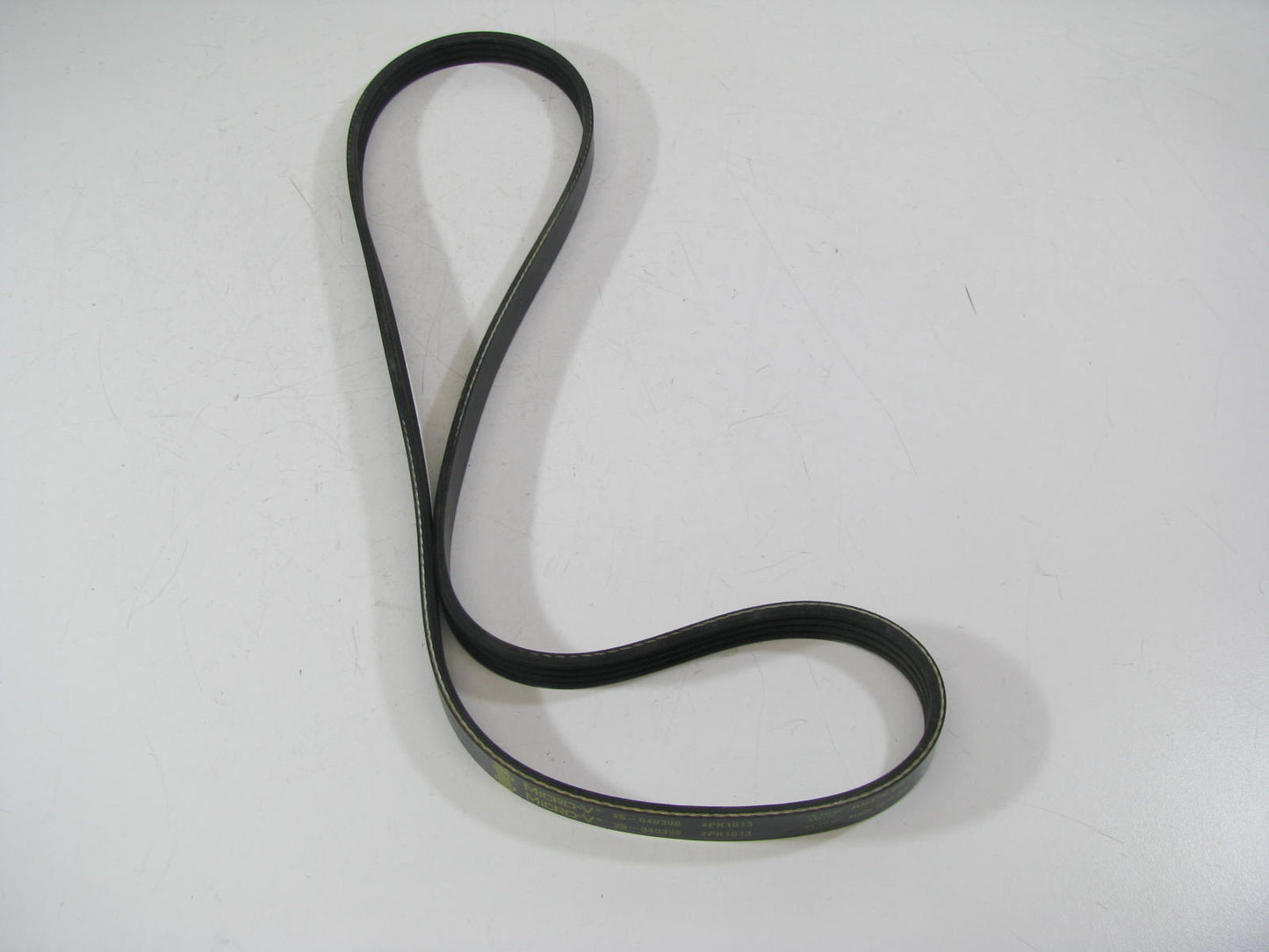 Napa 25-040398 Serpentine Belt - 0.56'' X 40.375'' - 4 Ribs