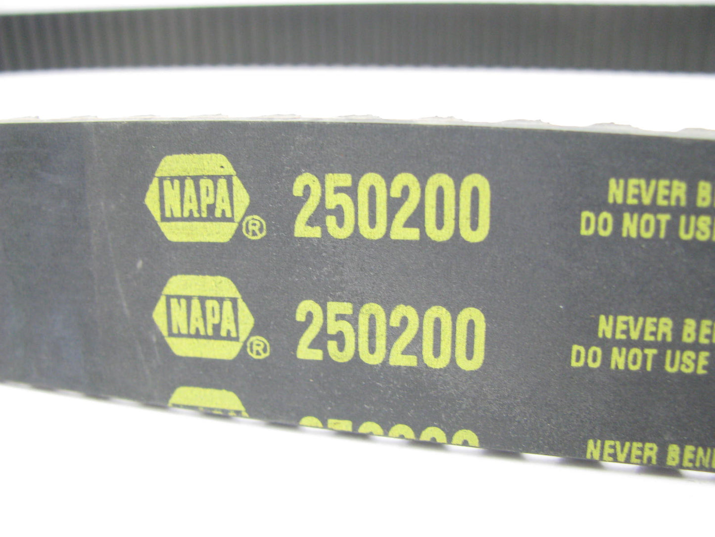 Napa 250200 Engine Timing Belt for 1992-1993 Toyota Lexus 3.0L-V6