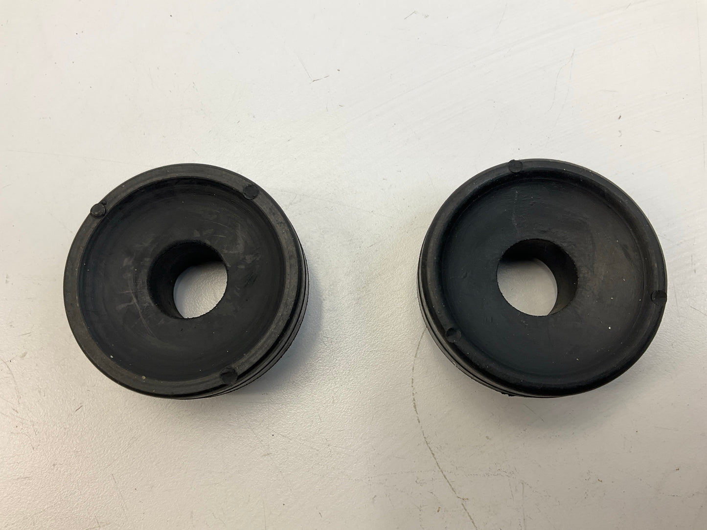 Napa 261-3092 Rear Suspension Strut Mount Kit