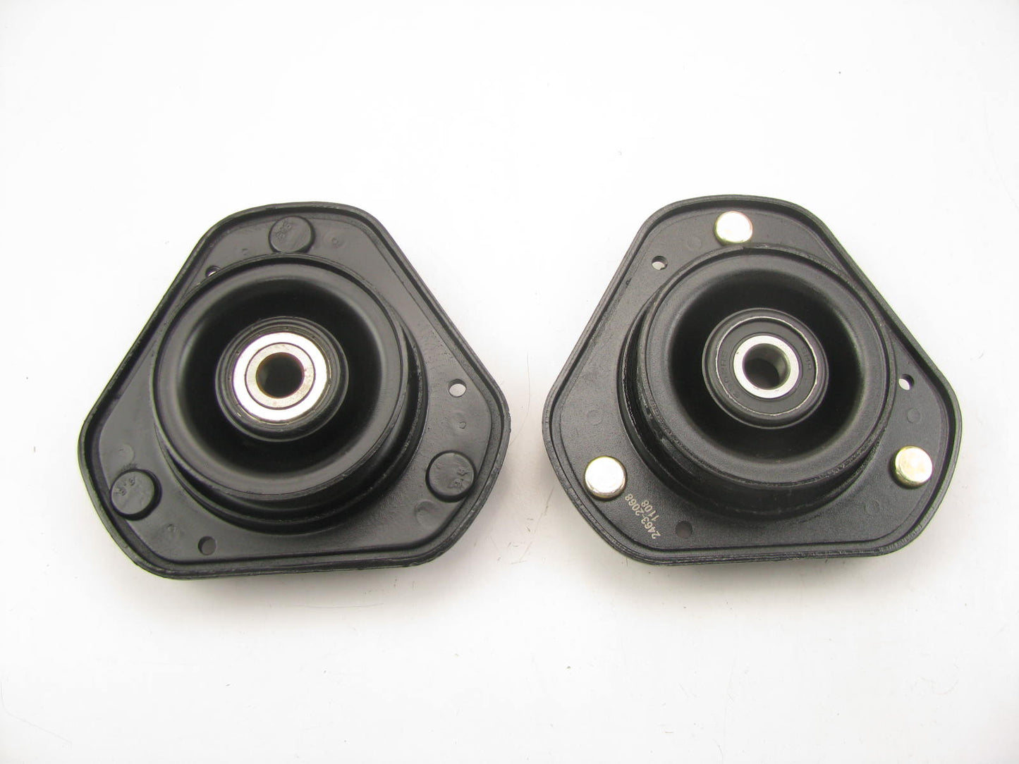 (2) Napa 261-3163 FRONT Suspension Strut Mounts