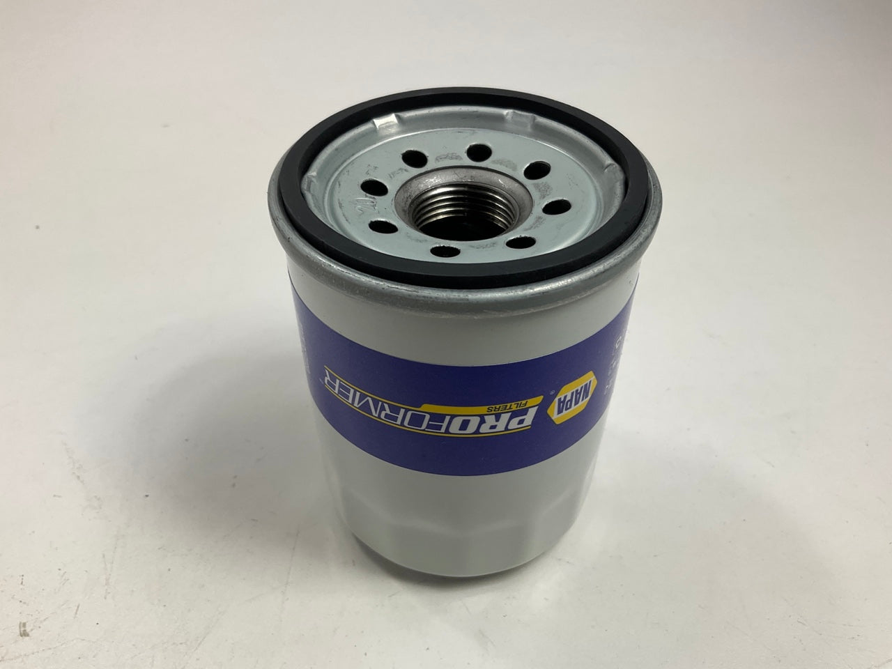 Napa 27055 Engien Oil Filter Replaces 2540006, 1520831U00, FL822, M1-110, 85356