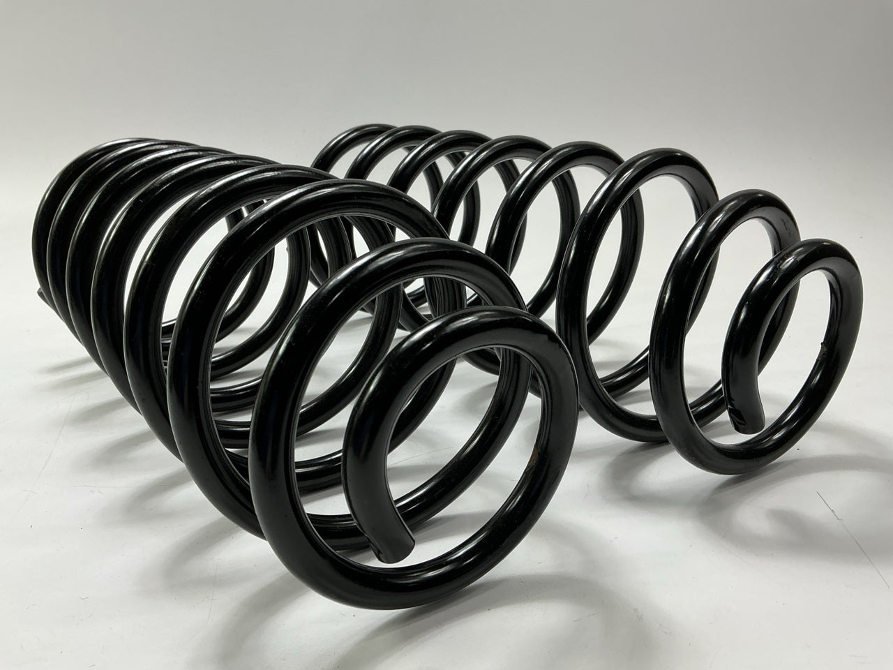 Napa 277-3512 Front Constant Rate Spring Coil Springs