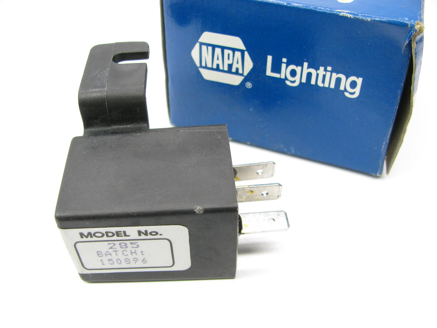 Napa 285-2 Truck LED S/T/T Lamp Circuit Flasher - 2 Terminal 6 Amp 12V