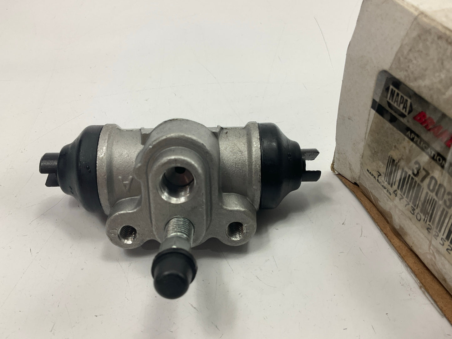Napa 370034 REAR Drum Brake Wheel Cylinder For 94-00 Kia Sephia, 2000 Spectra