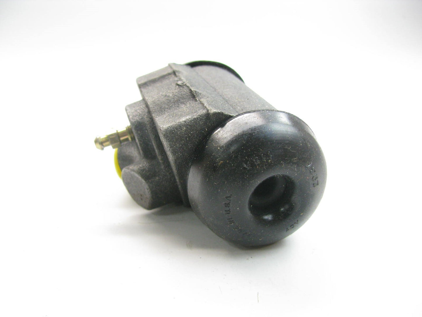 Napa 37312 FRONT LEFT Drum Brake Wheel Cylinder 1972-75 Chevrolet LUV - WC37312