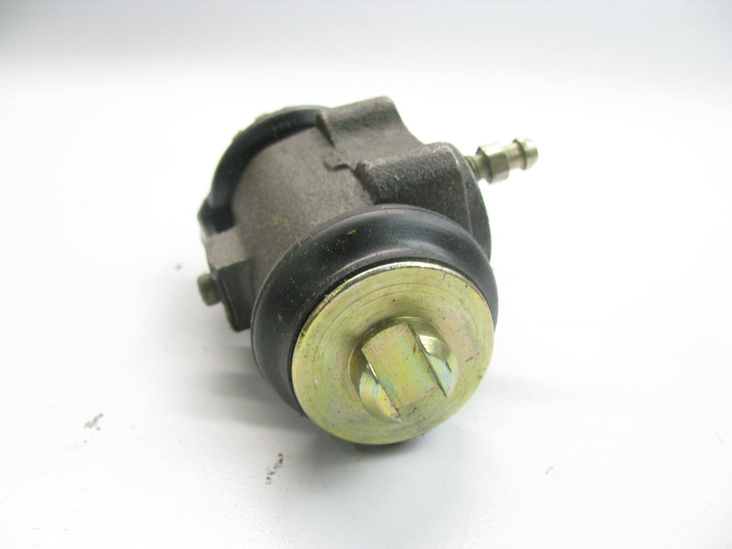 Napa 37463 REAR LEFT Drum Brake Wheel Cylinder - WC37463