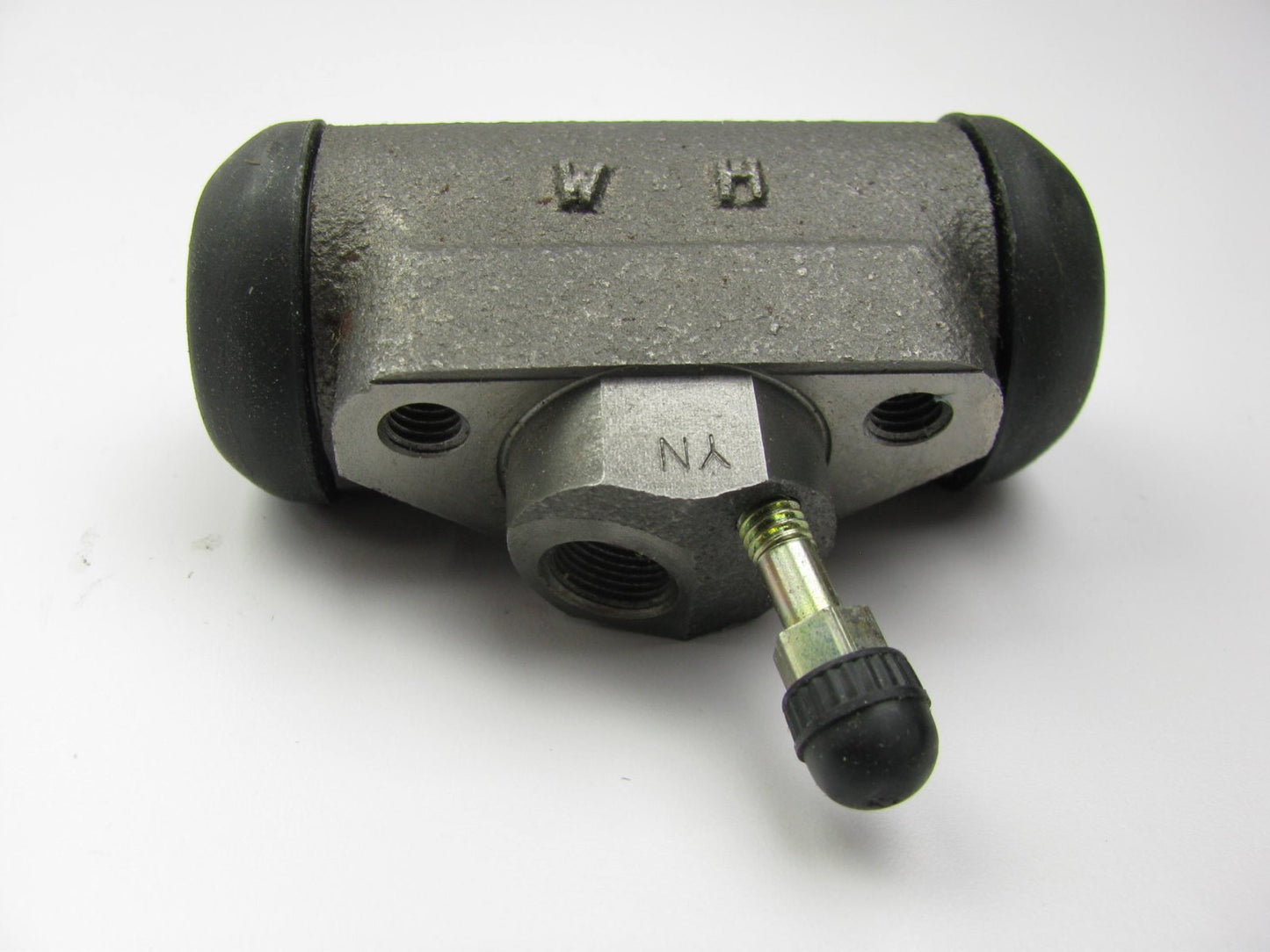 Napa 37561 LEFT REAR Drum Brake Wheel Cylinder - Toyota FG35 FD35 Forklift Truck