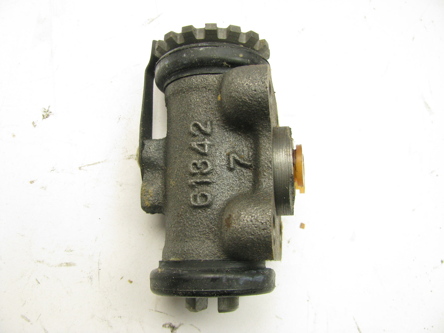 Napa 37874 Rear Right Drum Brake Wheel Cylinder For 1986-1993 Isuzu NPR