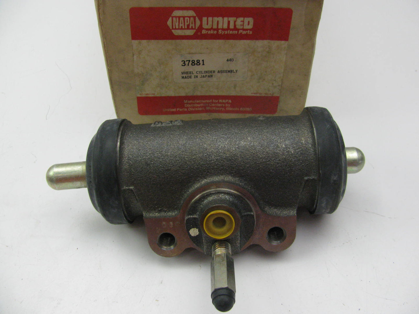 Napa 37881 FRONT RIGHT Drum Brake Wheel Cylinder 88-93 Isuzu FTR