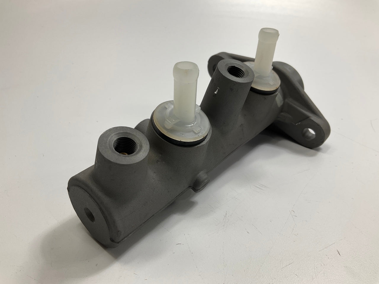 Napa 390302 Brake Master Cylinder