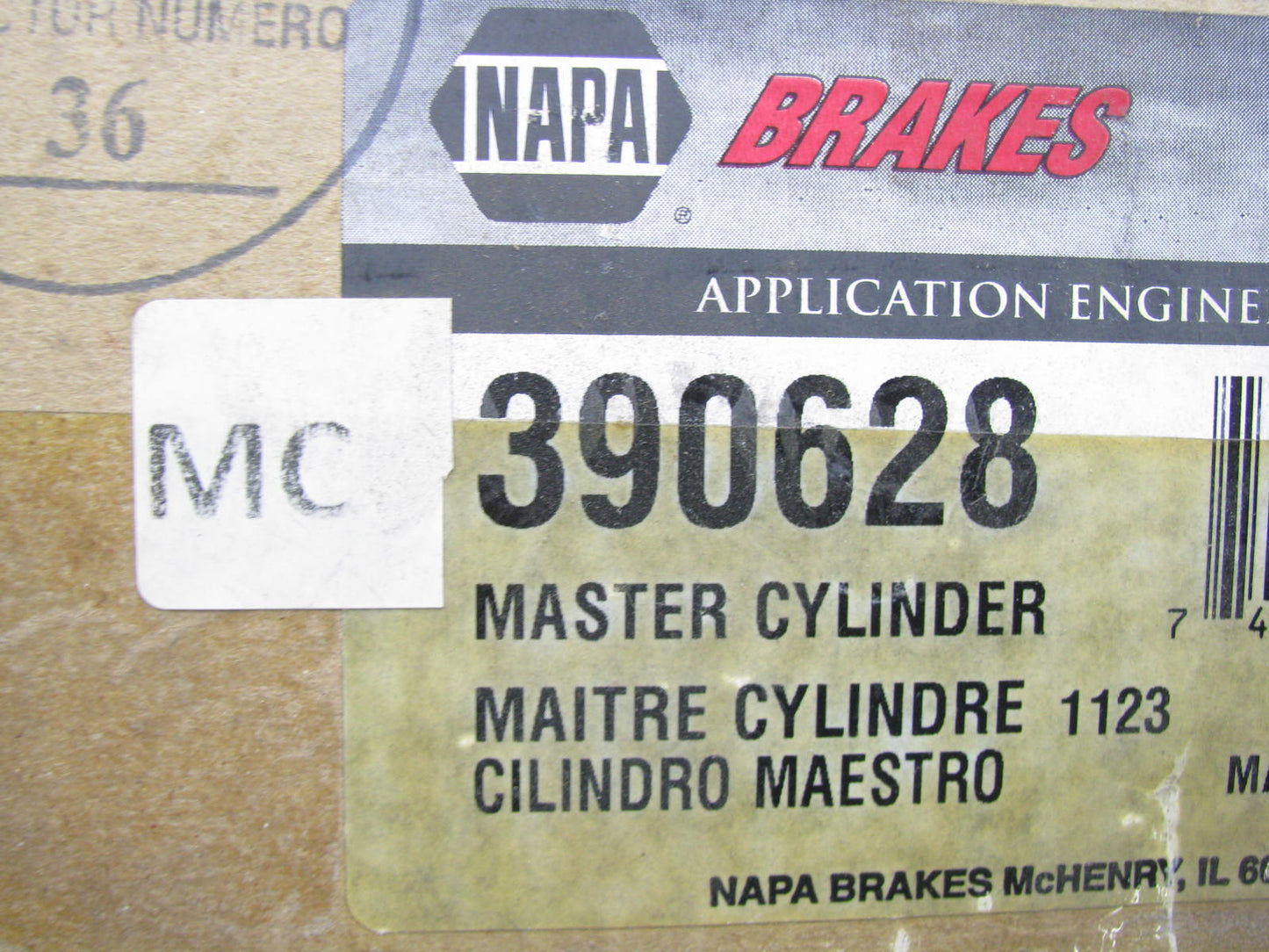 Napa 390628 Brake Master Cylinder For 1995-1998 Freightliner FC70, Ford B800