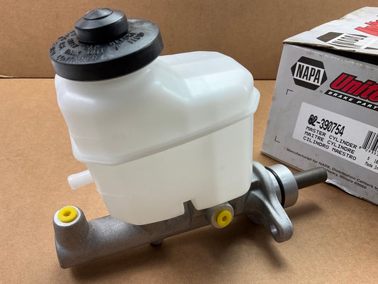 Napa 390754 Brake Master Cylinder For 2002-2006 Toyota Camry, 2004-08 Solara